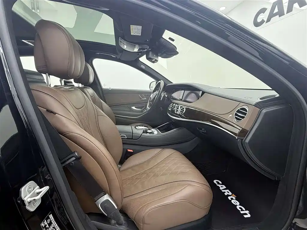 Mercedes-Benz Maybach S-Class 2015 S 500 4MATIC фото 12