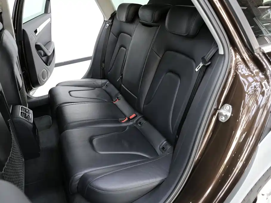Audi A4 (Import) 2015 2014 40 TFSI allroad quattro plus