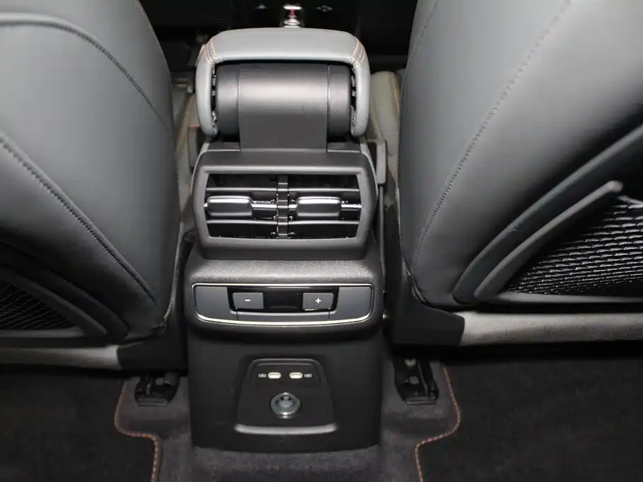 Audi Q4 e-tron 2025 2024 40 e-tron Creation Edition