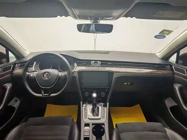 Volkswagen Magotan 2017 330TSI DSG Luxury фото 9