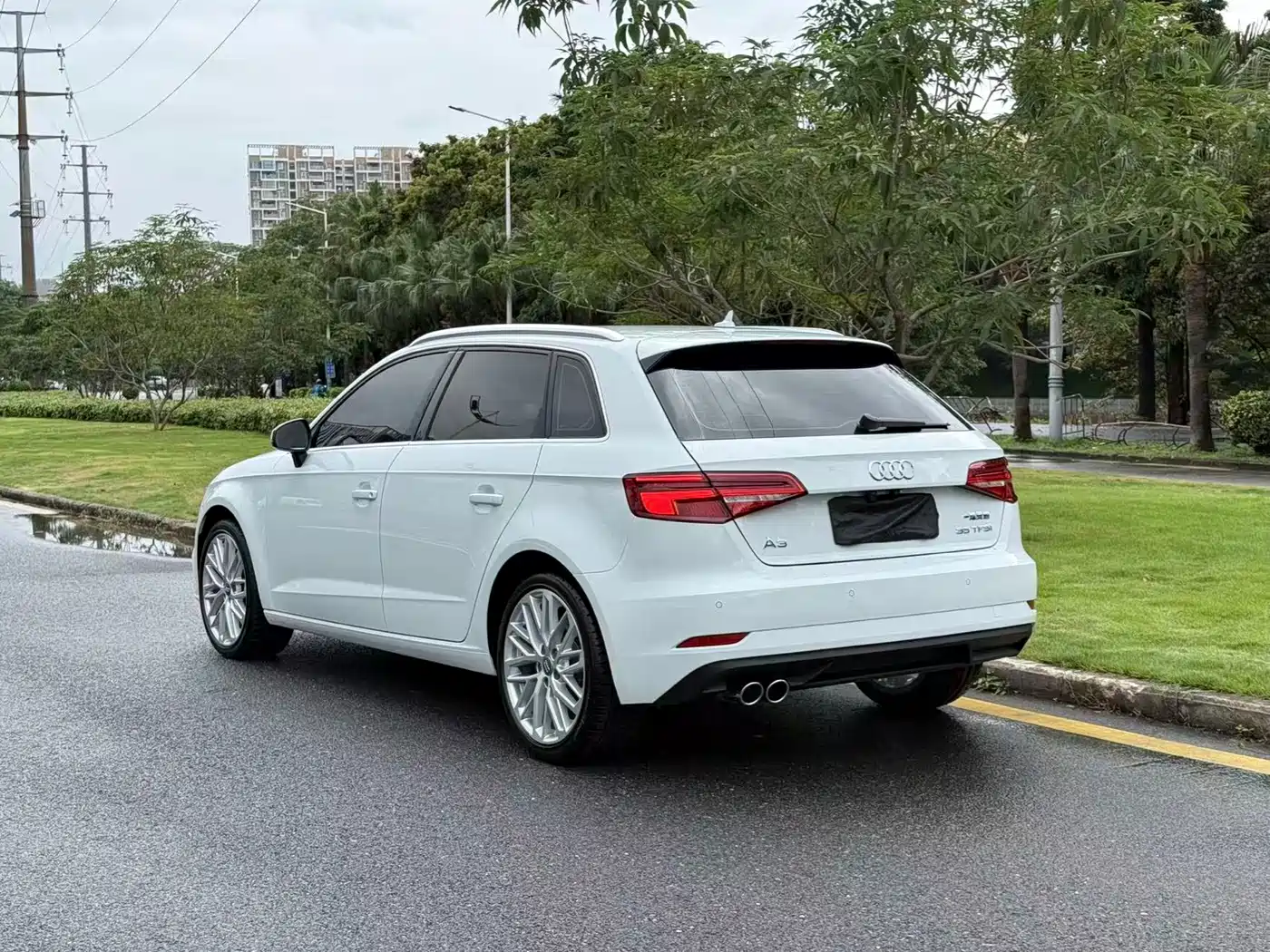 Audi A3 2018 30th Anniversary Sportback 35 TFSI Progressive фото 5