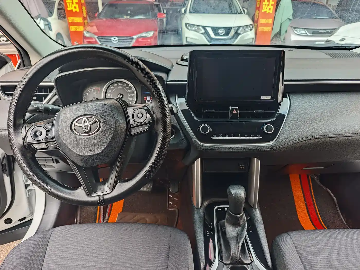 Toyota Corolla Cross 2022 2.0L Premium Edition фото 13