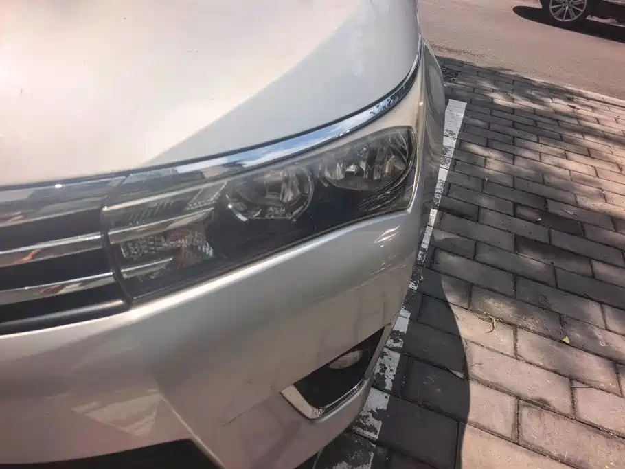 Фото 5 - Toyota Corolla
