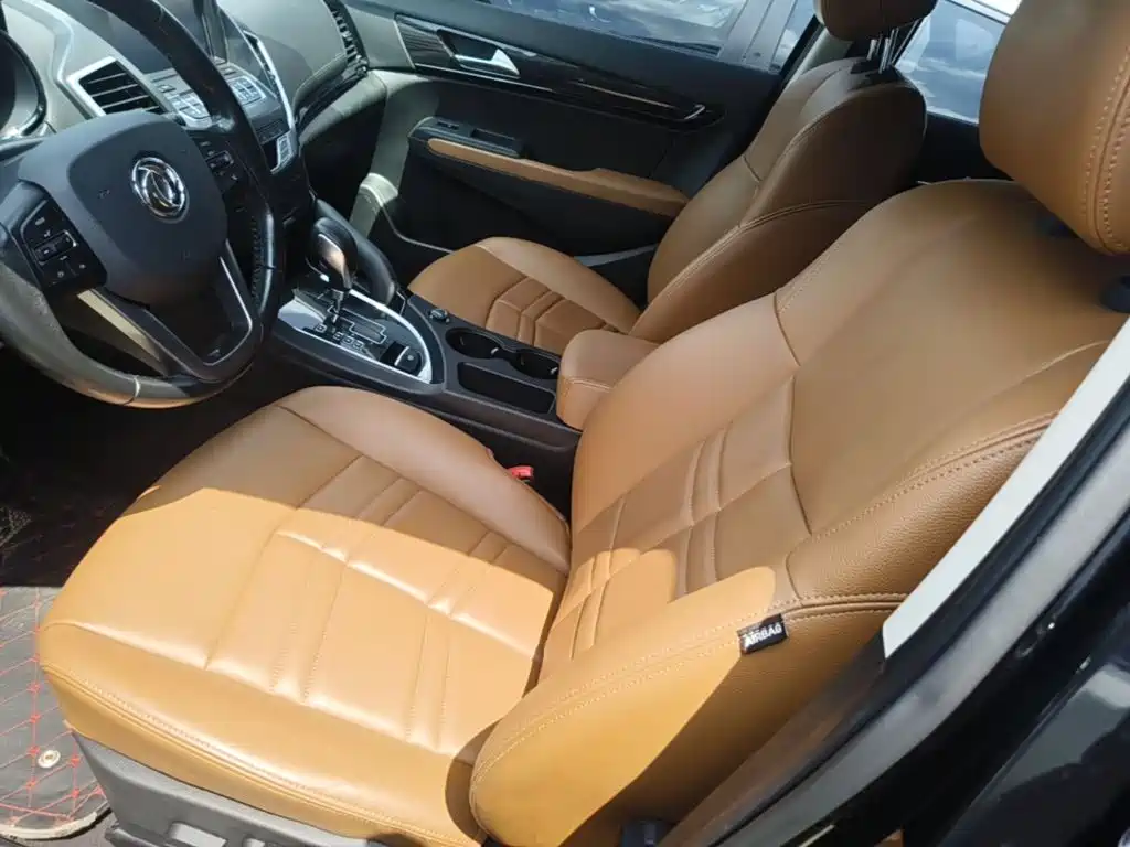 Dongfeng Fengdu MX5 2017 2016 2.0L Automatic Flagship Edition