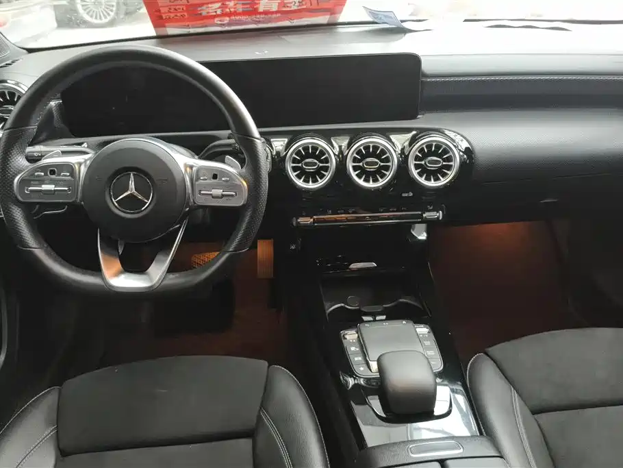 MERCEDES-BENZ A CLASS