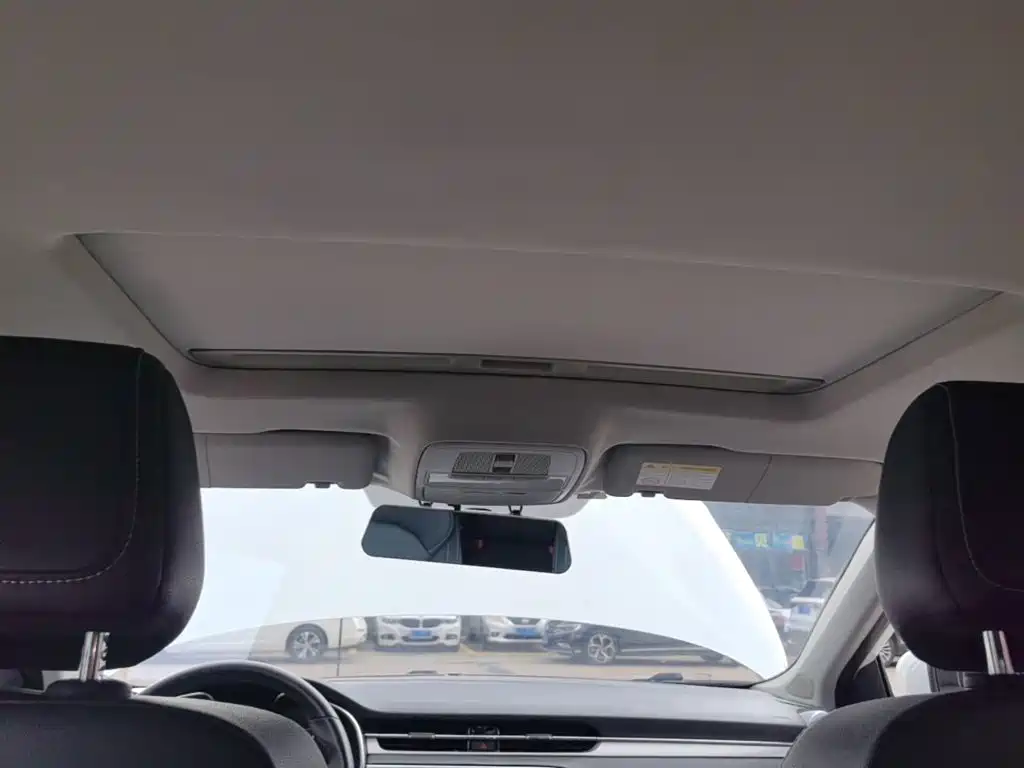 MG MG6 2018 2017 20T Automatic Luxury Smart Connect Version (China V)