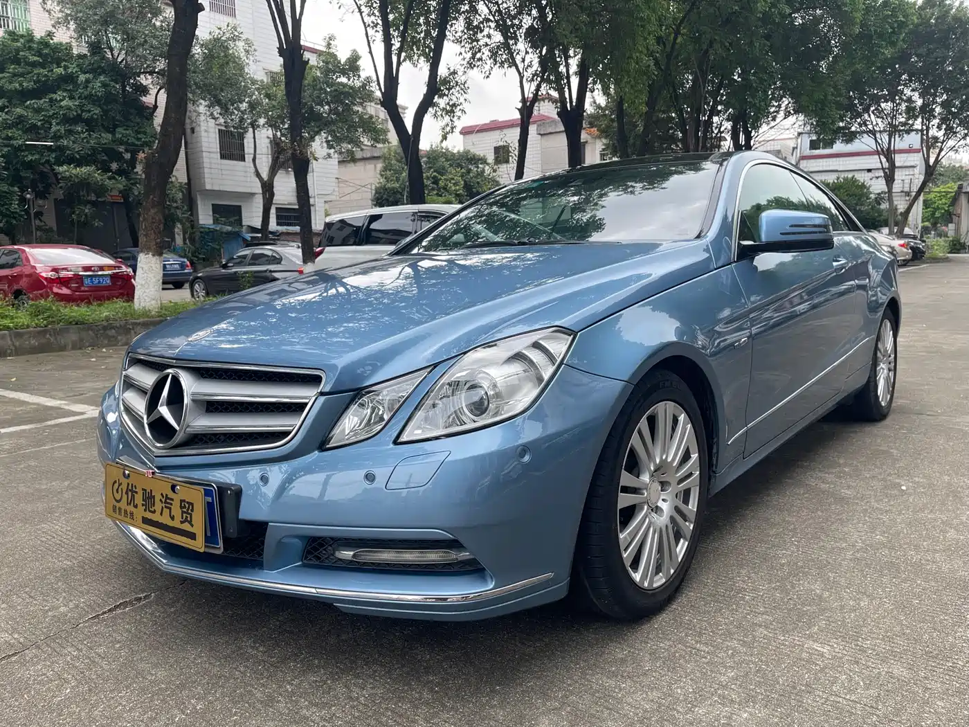 Mercedes-Benz E-Class (Import) 2011 E 260 CGI Coupe