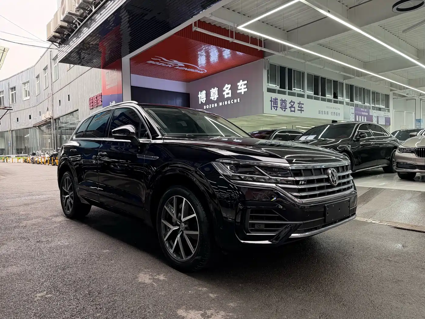 Photo 3 - Volkswagen Touareg
