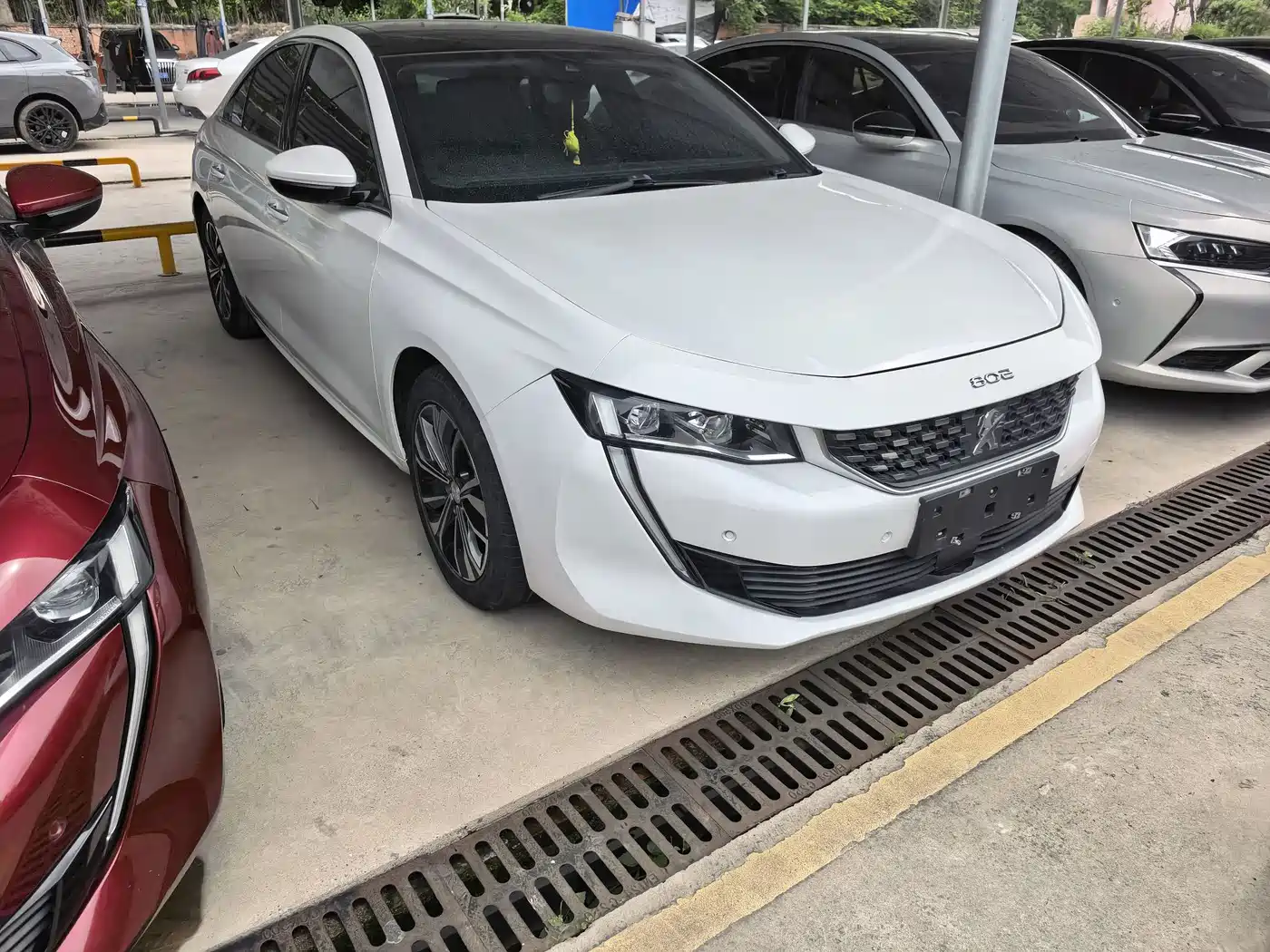 Peugeot 508 2022 508L 400THP PureTech Driving Control Edition фото 12