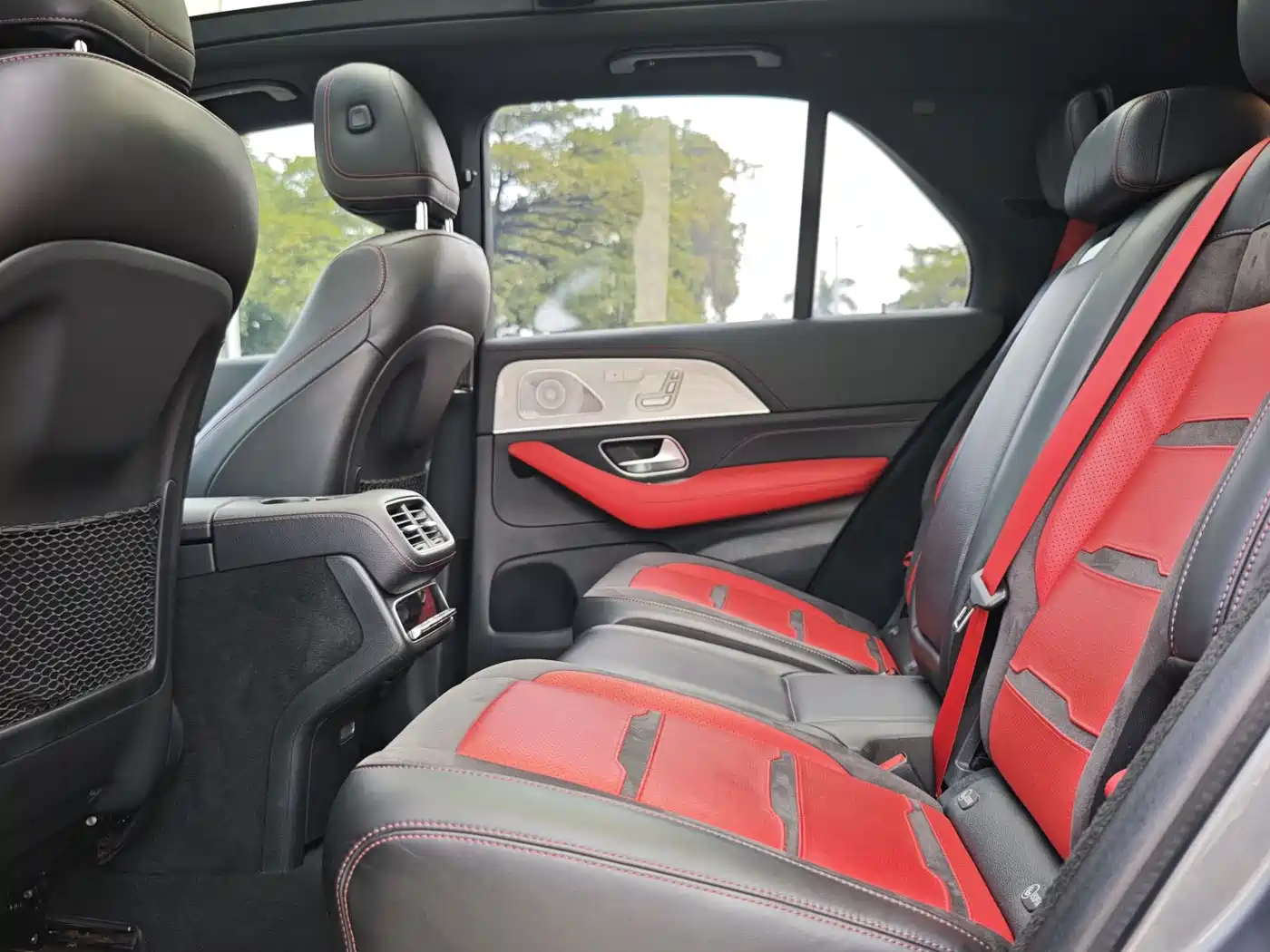 Mercedes-Benz GLE, миниатюра 6