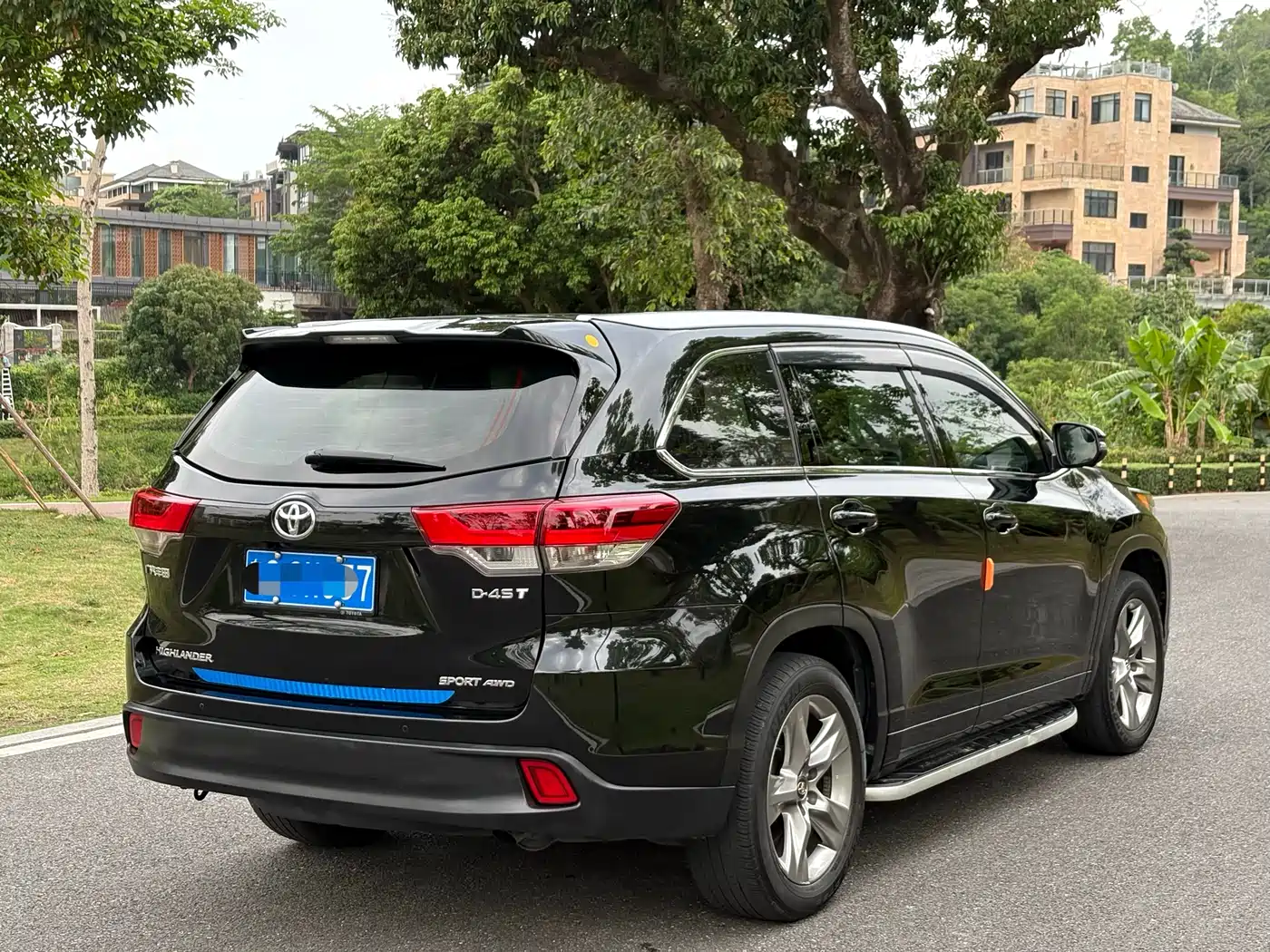 Toyota Highlander 2018 2.0T 4WD Luxury 7-seater China VI фото 9
