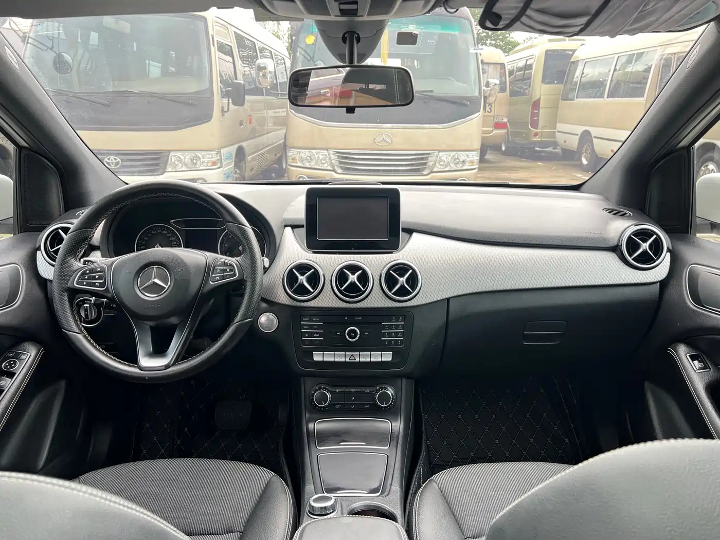 Mercedes-Benz B-Class 2015 B 200 Dynamic фото 13