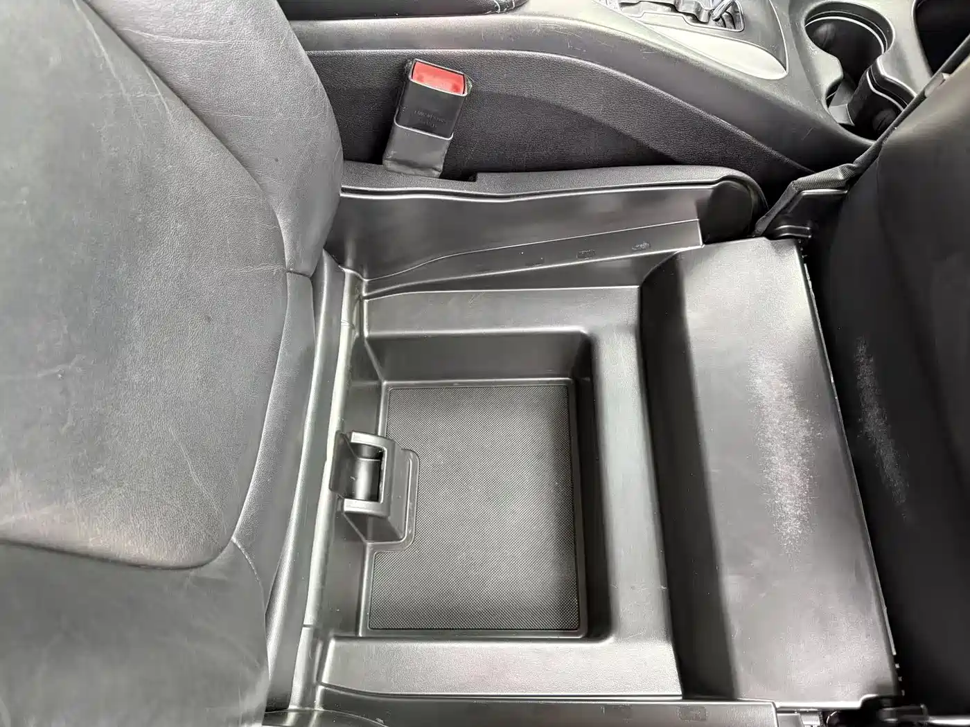Dodge Journey 2014 2013 Model 2.4L 2WD Premium Edition