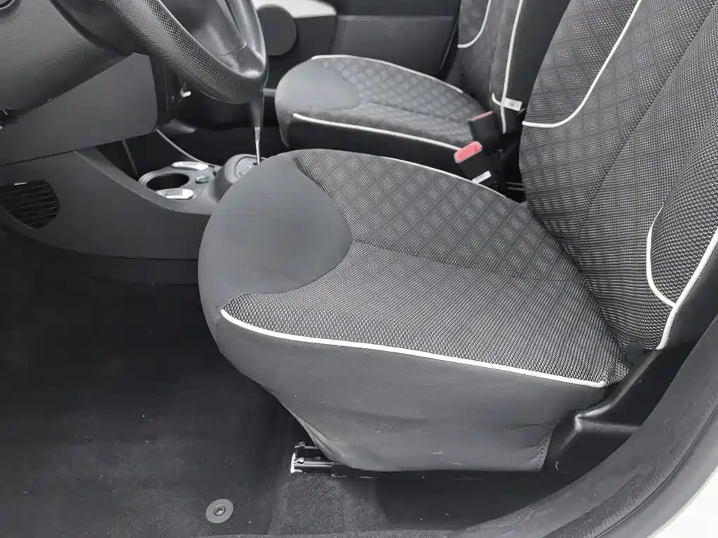 BYD F0 2017 2015 1.0L AMT Xuan Cool Edition