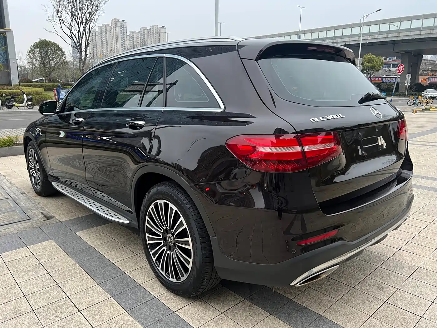 Mercedes-Benz GLC 2019 GLC 260 L 4MATIC Dynamic фото 13