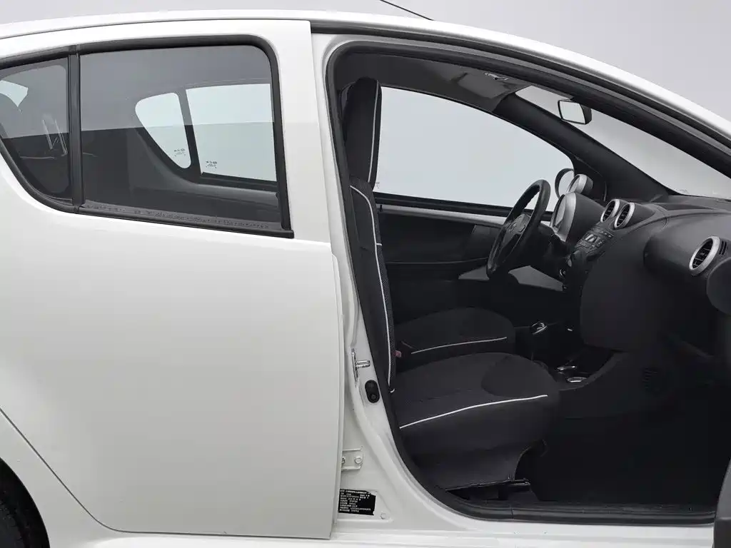 BYD F0 2017 2015 1.0L AMT Xuan Cool Edition