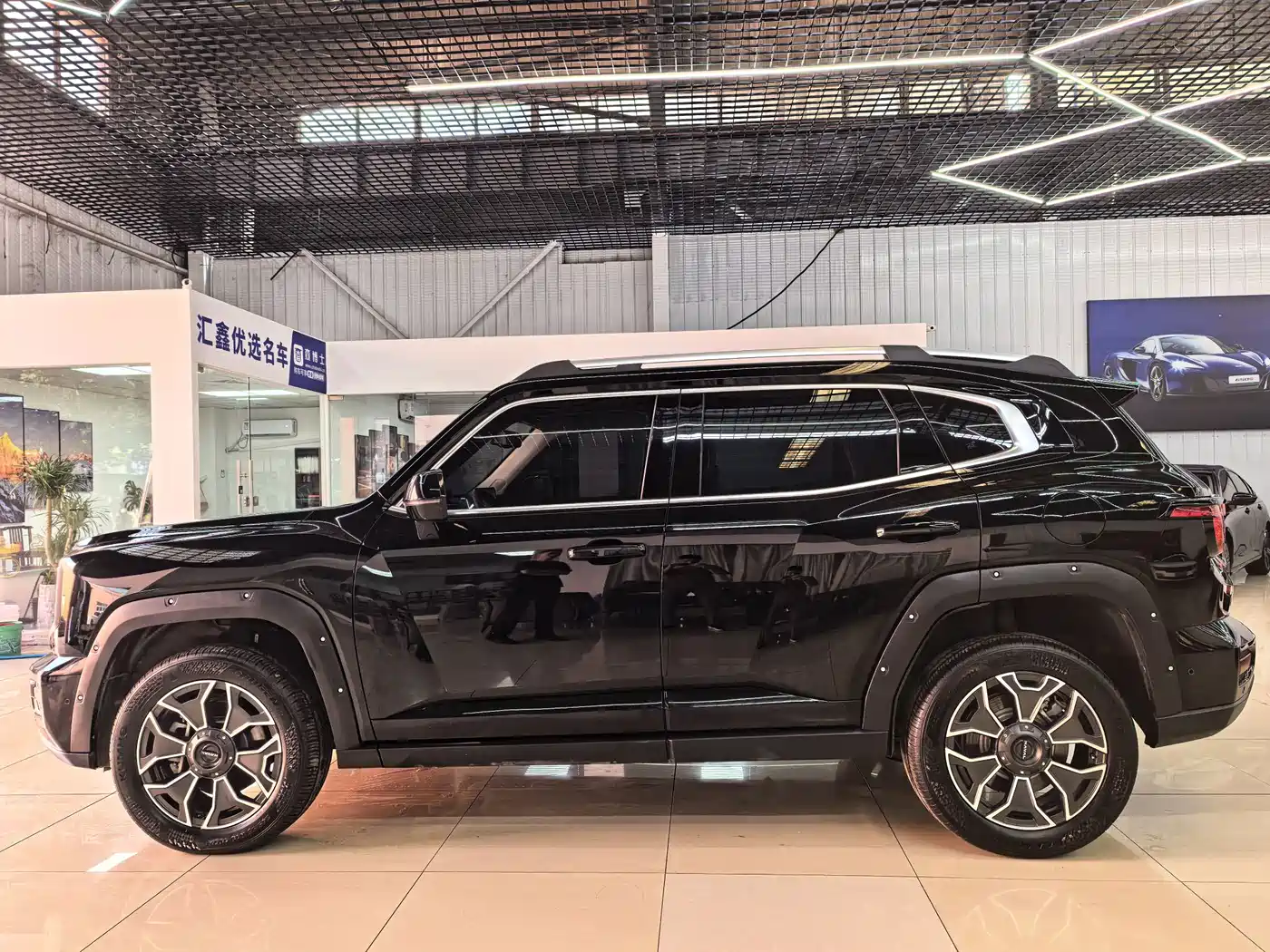 Haval Second-Generation Big Dog New Energy 2024 2024 Hi4 102km Trend Electric Plus