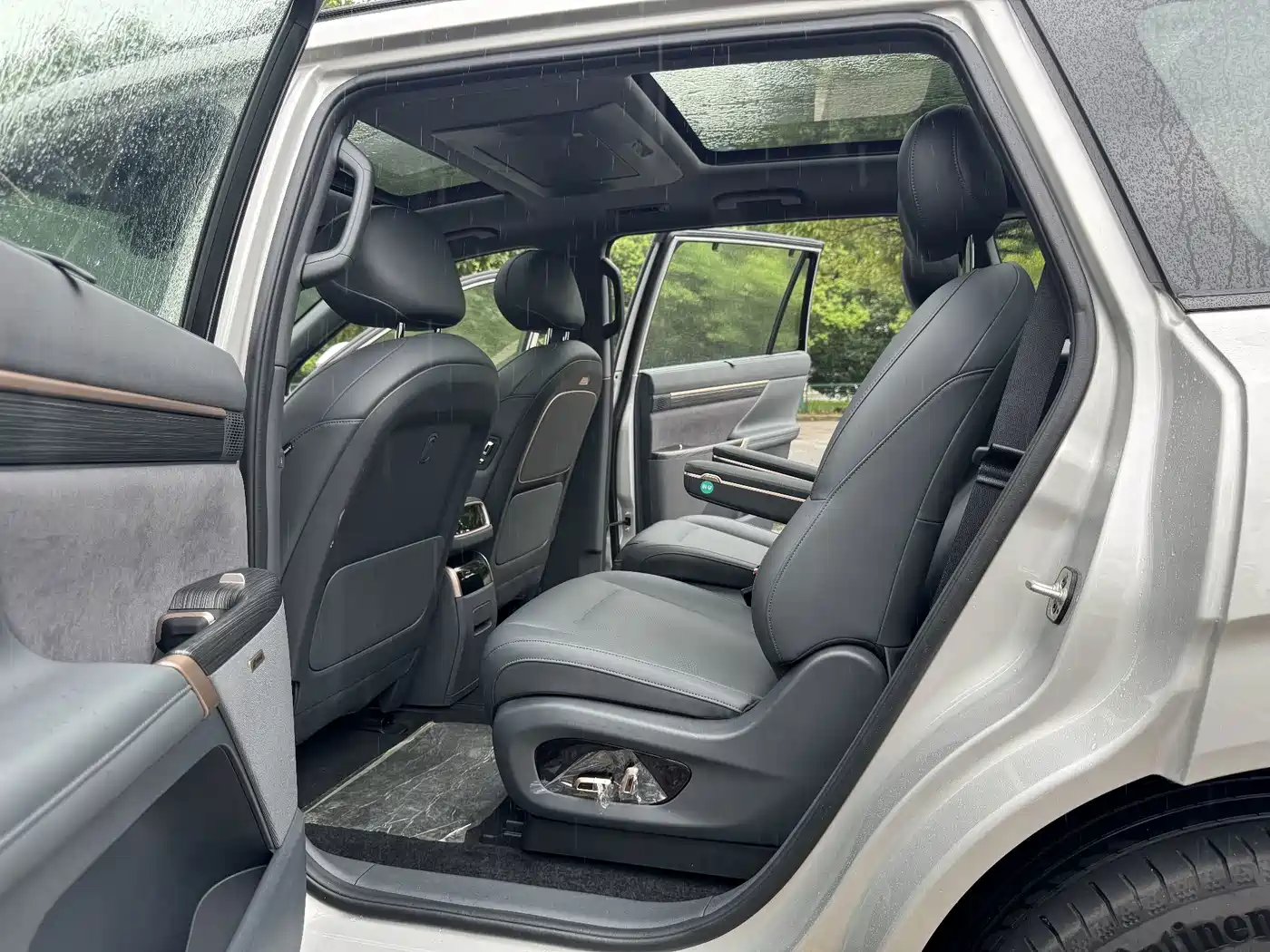 Dongfeng Yipai eπ008 2025 2024 210Max Range Extender 6-Seater