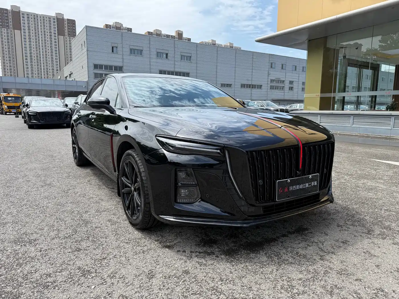 Hongqi H5 2024 2.0T Automatic Smart Connect Flag Smooth Edition фото 3