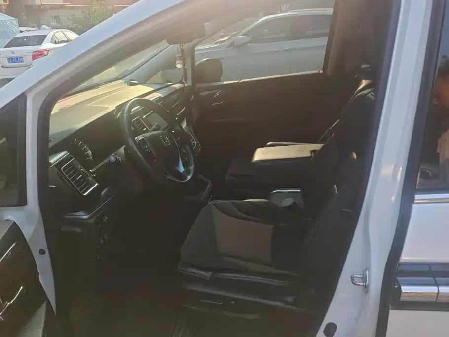 Honda Elysion 2016 2016 2.4L Ultimate Edition