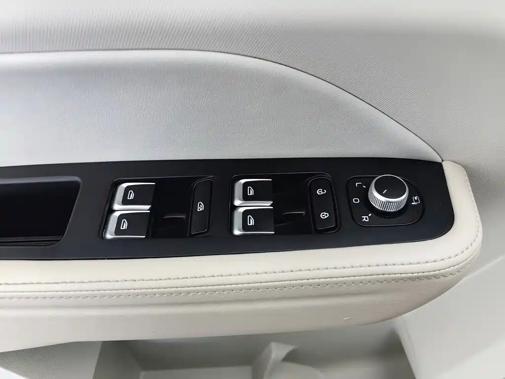 Geely ICON 2023 2023 1.5TD Chocolate Premium Edition