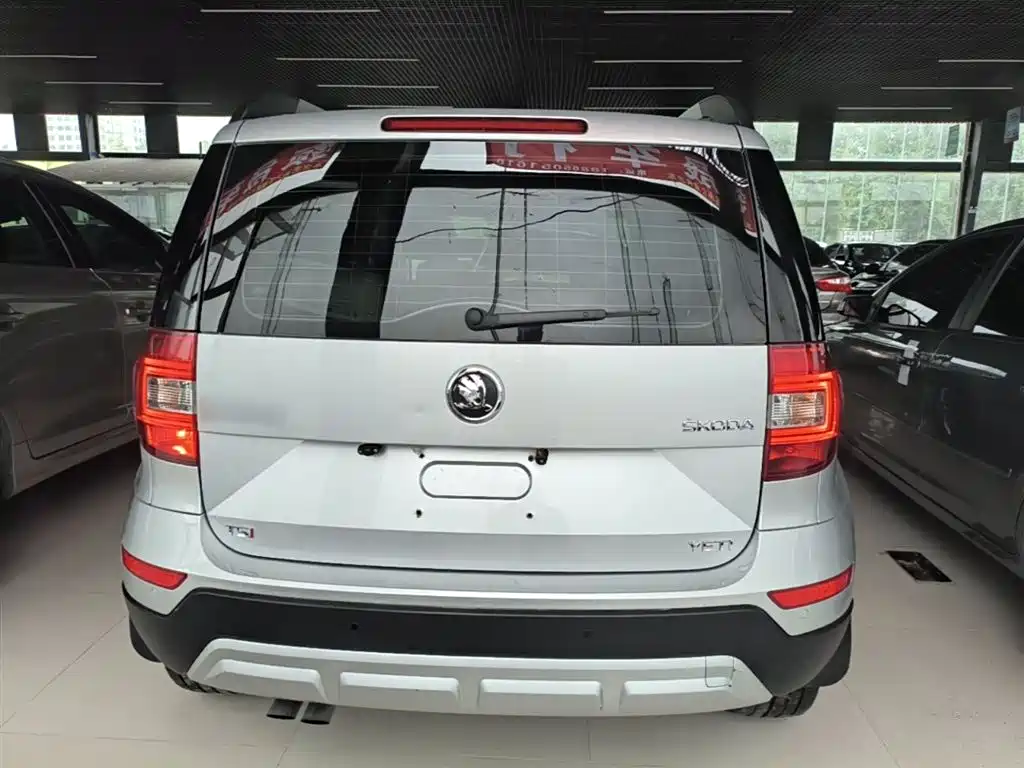 Škoda Yeti 2014 1.4TSI DSG Explorer фото 6
