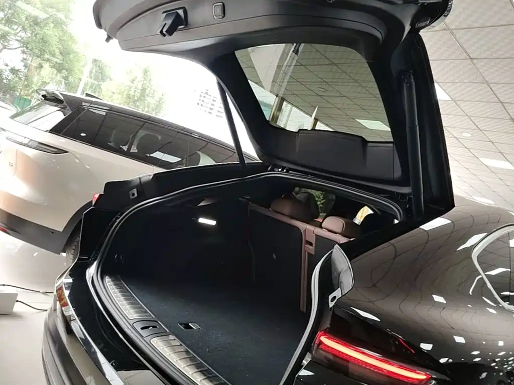 NIO EC6 2025 2024 75kWh
