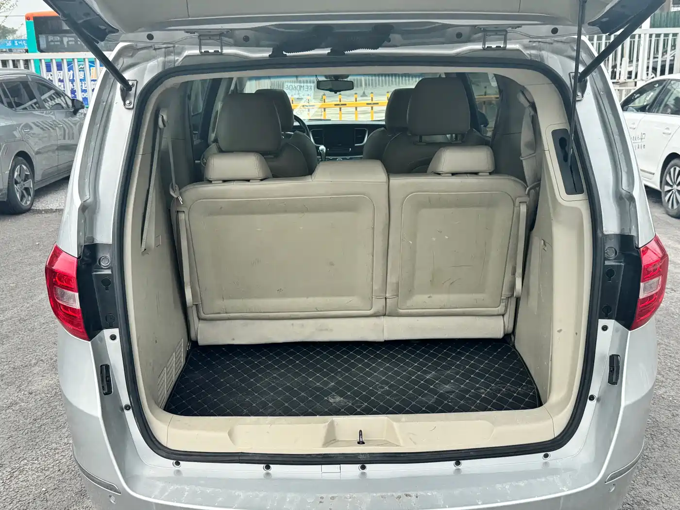 Buick GL8 2014 3.0L GT Luxury Business Elegance фото 12