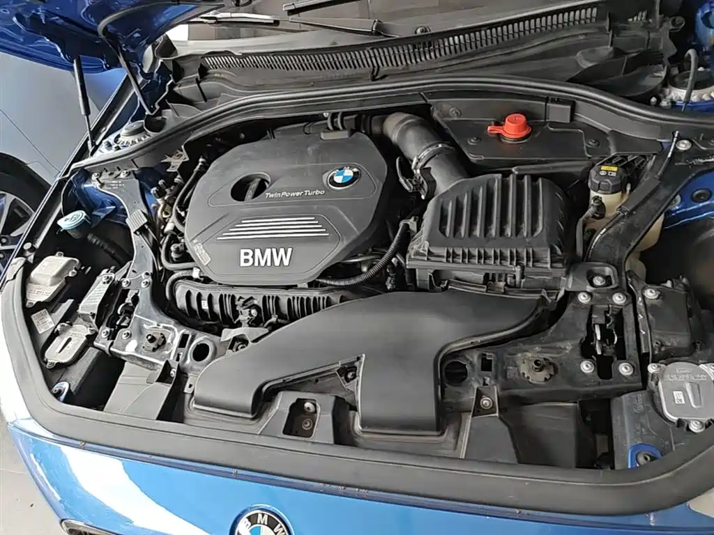 BMW 1 Series 2019 120i Leading M Sport Package фото 20