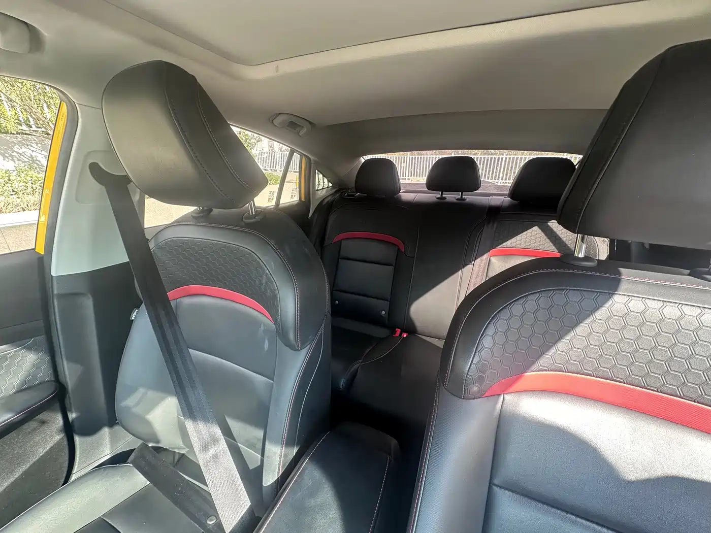 MG MG5 2021 2021 Model 180DVVT CVT Youth Luxury Edition