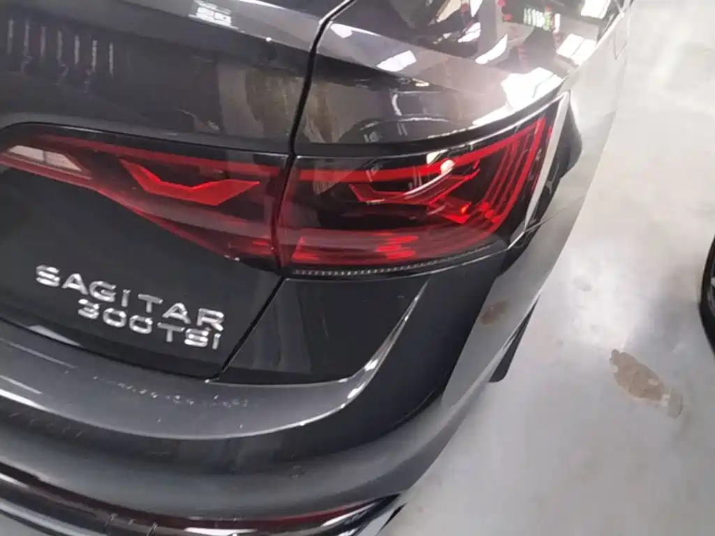 Volkswagen Sagitar, миниатюра 8