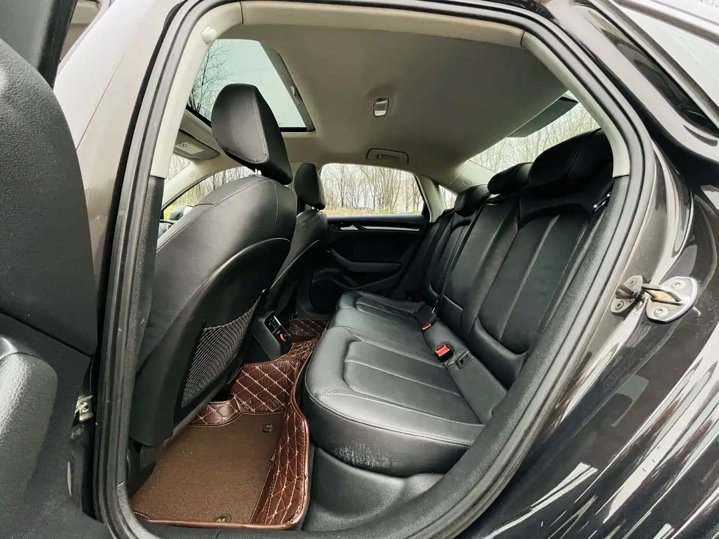 Audi A3 2014 Limousine 35 TFSI Auto Comfort фото 13