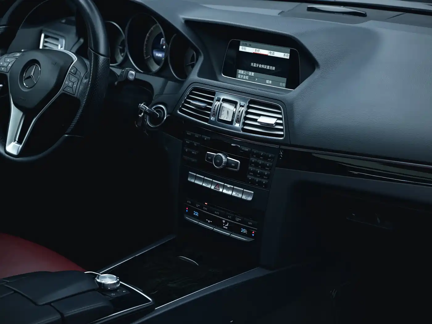 Mercedes-Benz E-Class (Import) 2014 E 200 Coupe фото 23