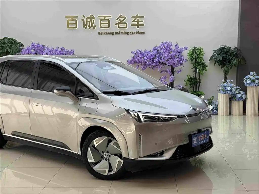 Hycan Auto Hycan Z03 2022 2022 Model 620km Trendy Smart Edition 160kW 76.8kWh