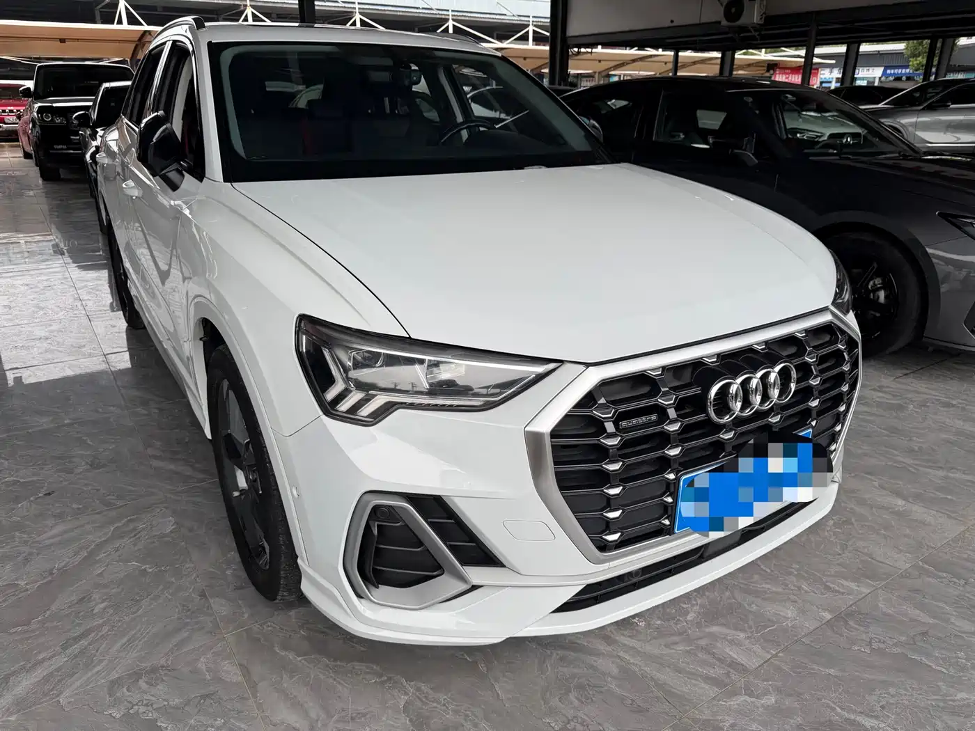 Фото 3 - Audi Q3