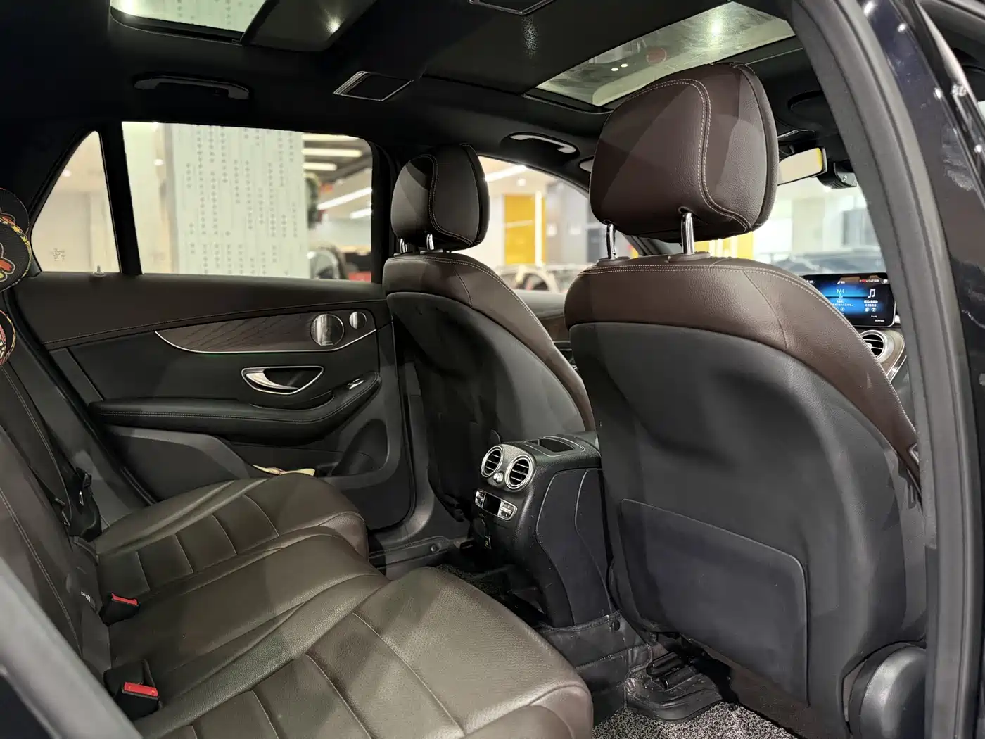 Mercedes-Benz GLC 2022 Model GLC 300 L 4MATIC Dynamic Edition фото 14