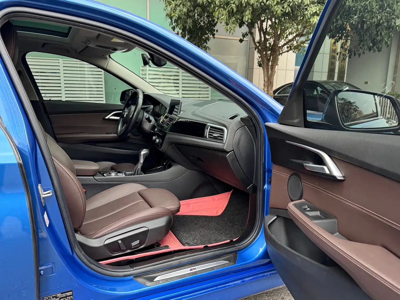 BMW 1 Series 2019 118i M Sport Package фото 14