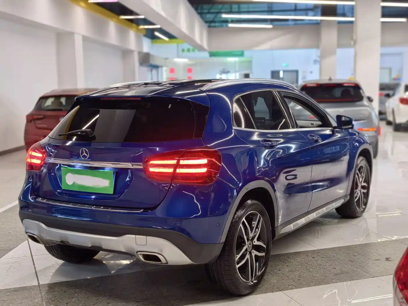 Mercedes-Benz GLA 2017 GLA 200 Fashion фото 4