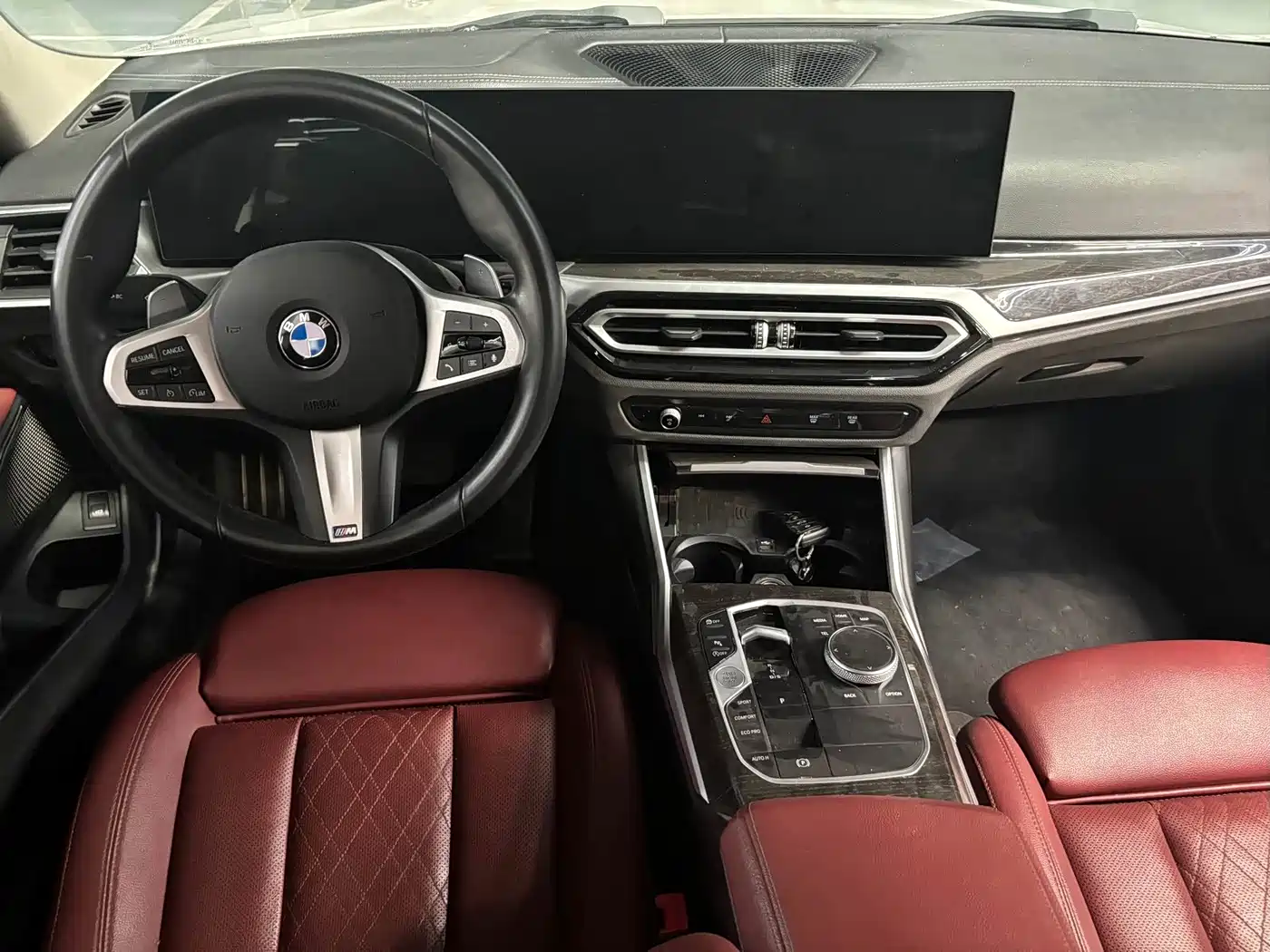 Photo 11 - BMW 3 Series