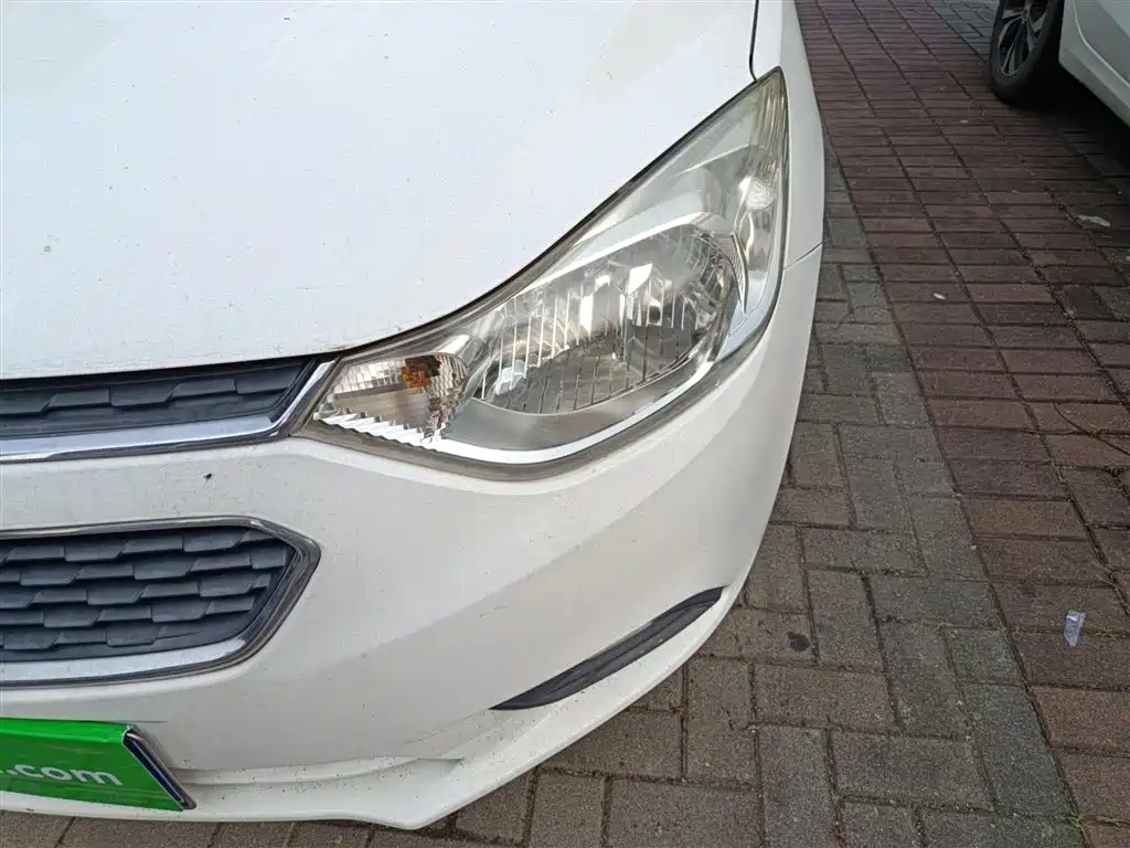 Chevrolet Sail 2015 Sail 3 1.3L AMT Ideal Edition фото 18