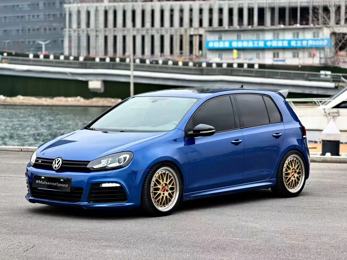 Volkswagen Golf (Import) 2011 2.0TSI R фото 4