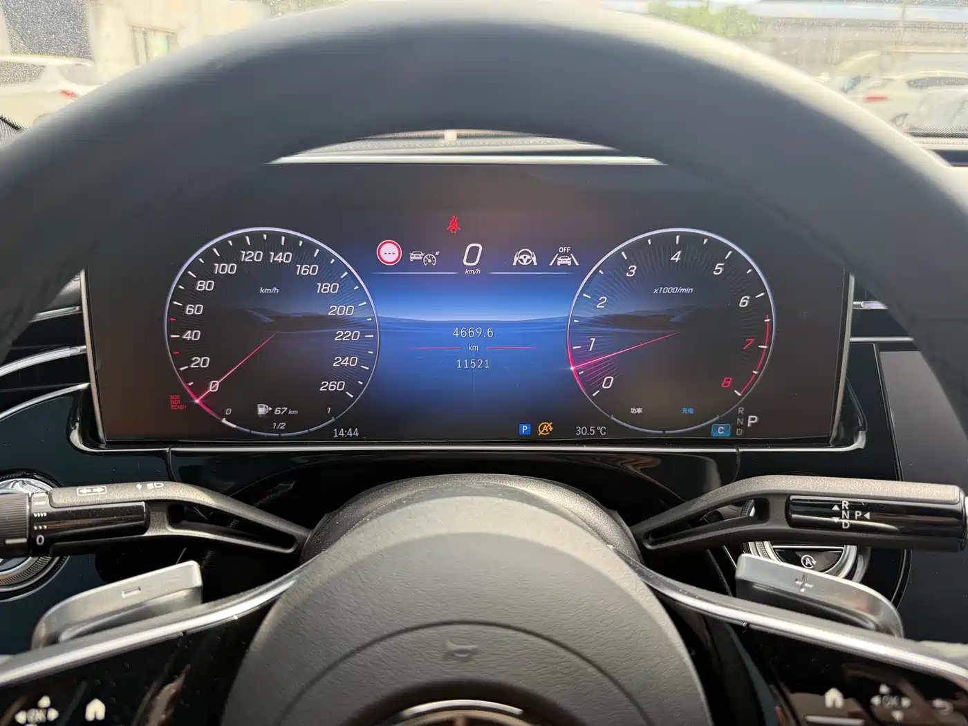 Mercedes-Benz E-Class 2024 Model E 300 L Luxury фото 11