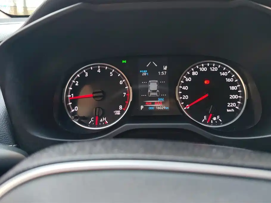 Toyota RAV4 Rongfang 2024 2.0L CVT FWD Urban Edition фото 14