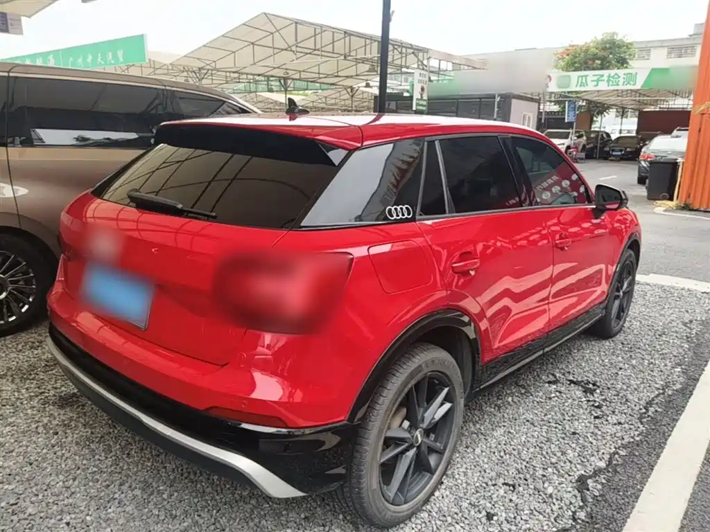 Audi Q2L 2018 35 TFSI Launch Exclusive Edition China VI фото 6