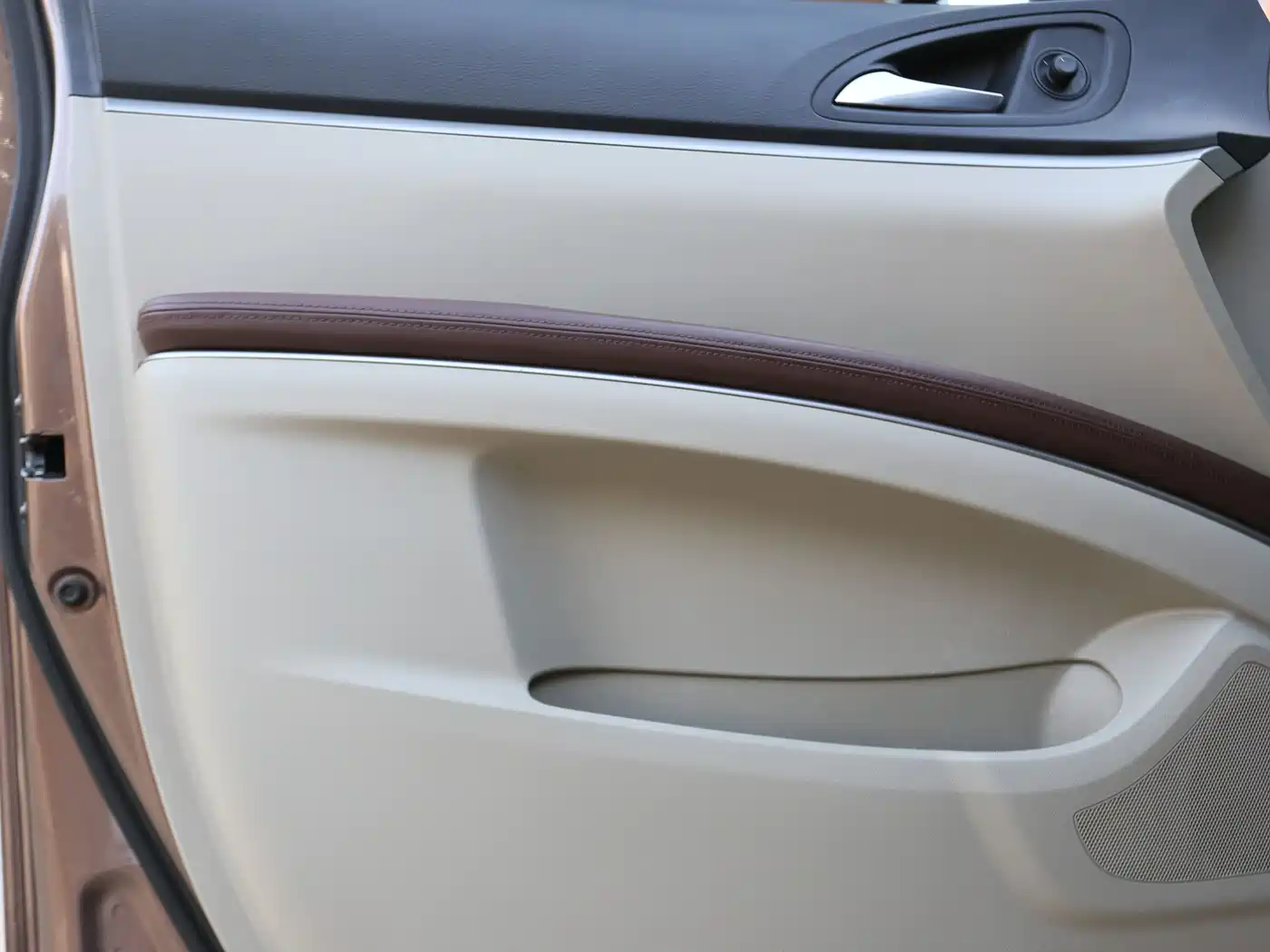Buick GL8 2018 28T Comfort China VI фото 11