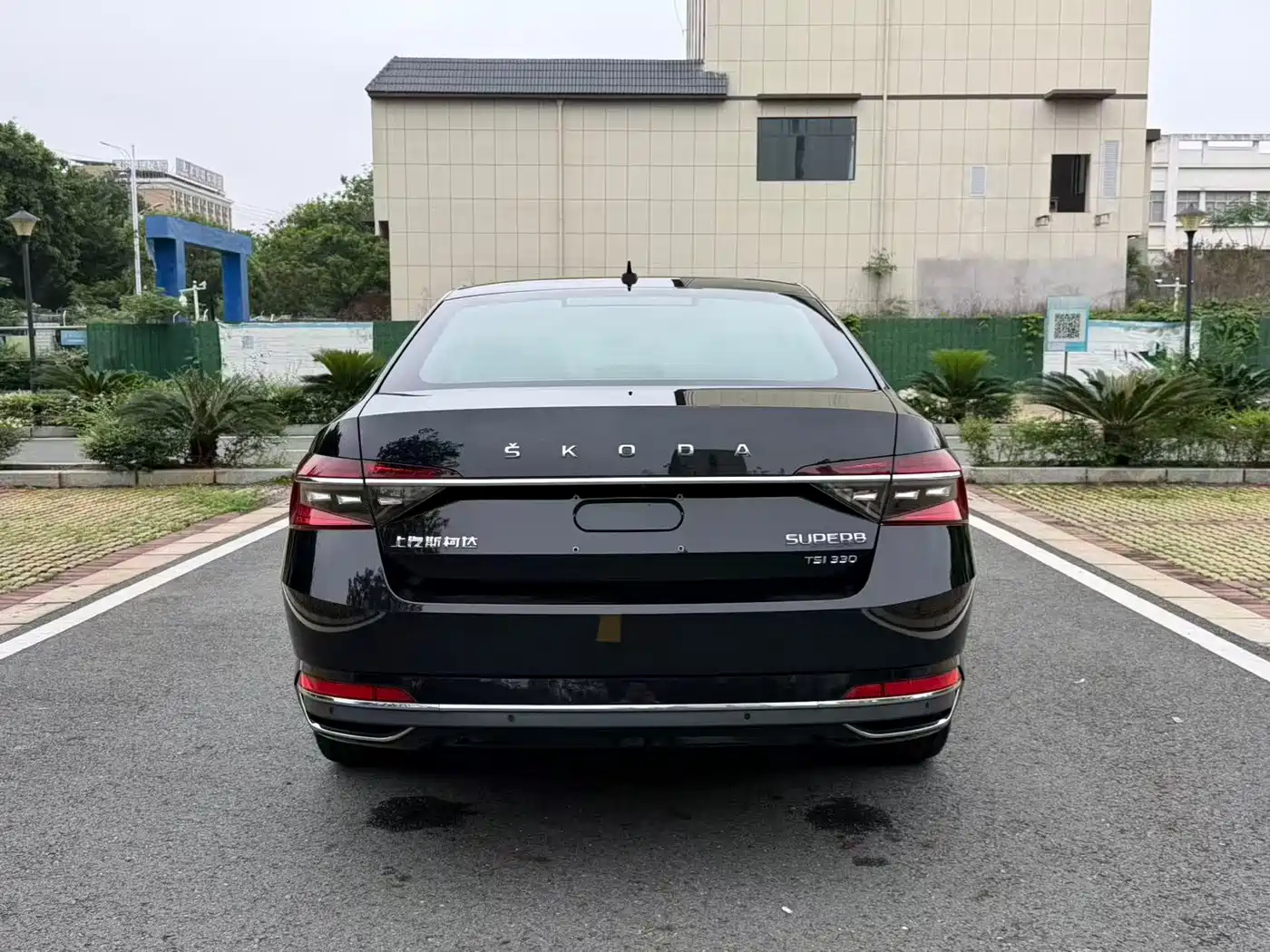 Škoda Superb 2019 TSI330 DSG Comfort Edition фото 10