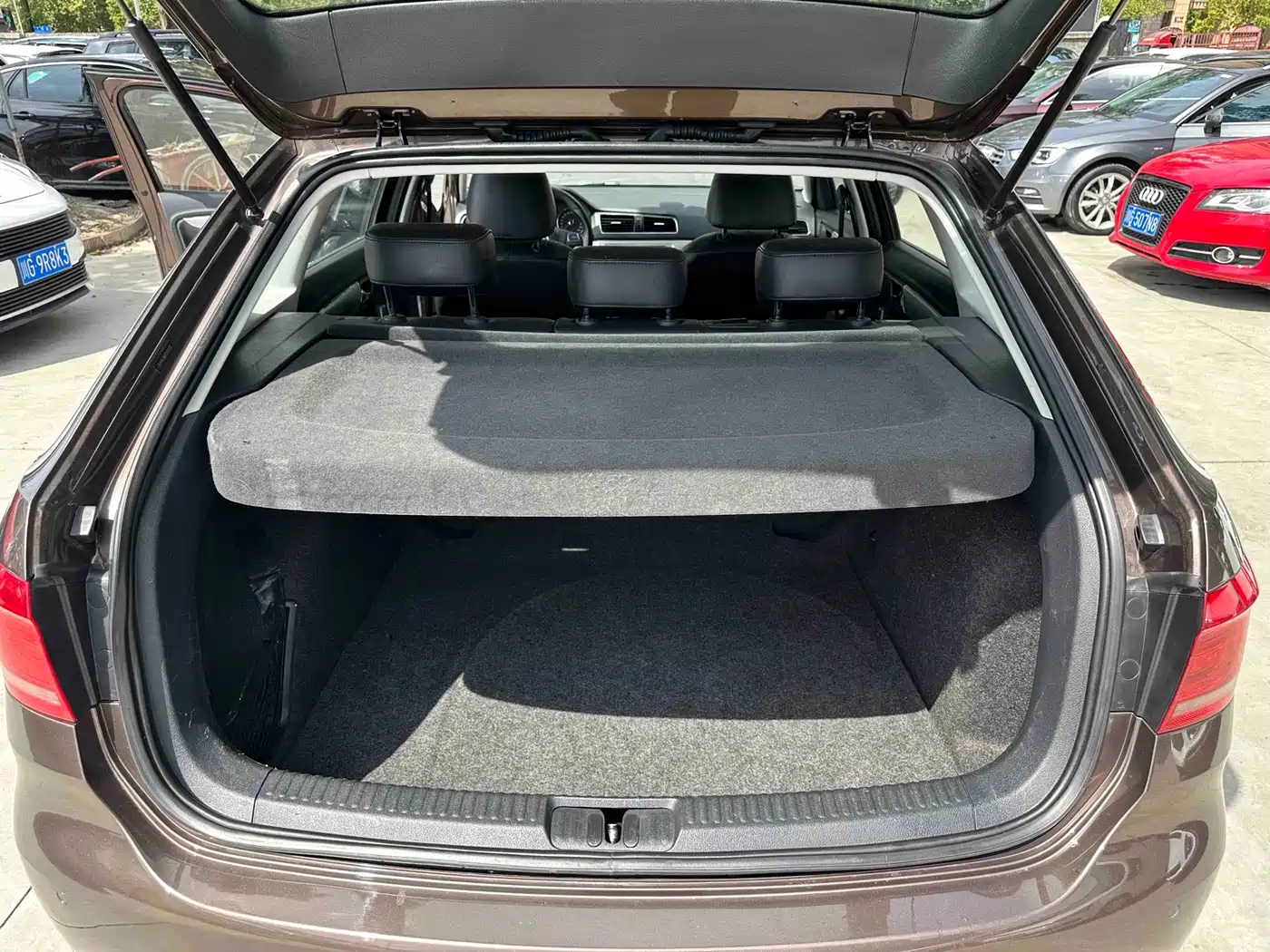 Volkswagen Lavida Tour 2013 1.4TSI Automatic Luxury фото 8