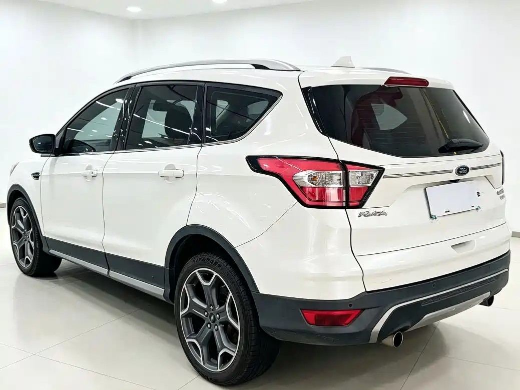 Photo 15 - Ford Kuga