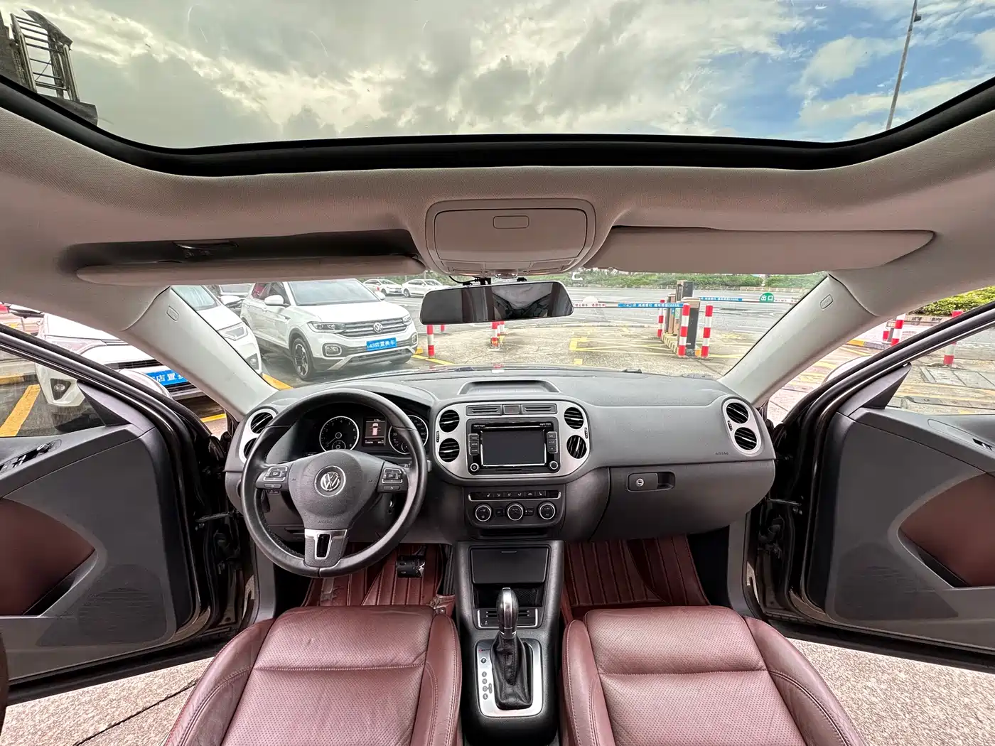 Volkswagen Tiguan 2013 1.8TSI Auto 4WD Luxury фото 13