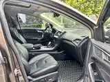 Фото 19 - Ford Edge